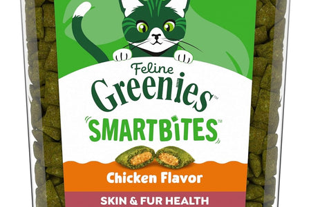 Feline SMARTBITES Healthy Skin and Fur, Chicken and Salmon Flavors, All Bag Sizes